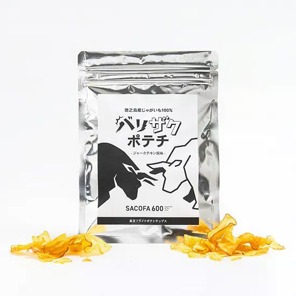 ＜送料込＞SACOFA600 徳之島産じゃがいも100%バリザクポテチ ジャークチキン風味（寄付額25円）　＊チップスの「バリバリ」「ザクザク」という独特の食感と味わいをお楽しみください。